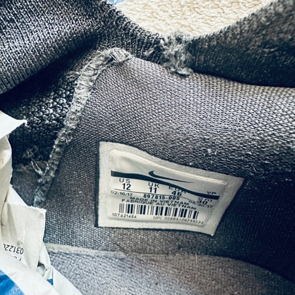 Size 12 Nike KD Grey 2017 - Picture 9 of 9